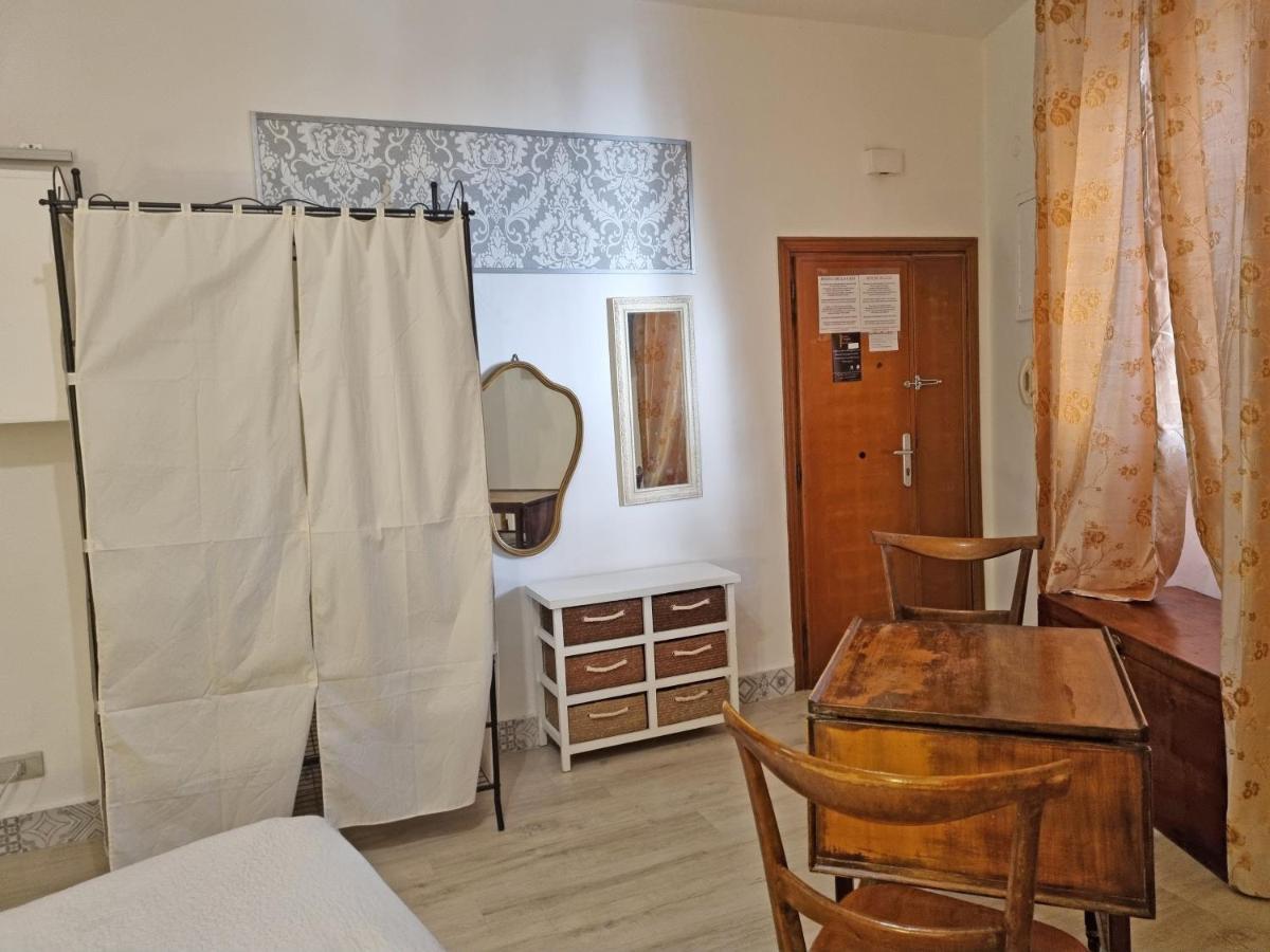 Casa Le Coccole Appartement Livorno Buitenkant foto